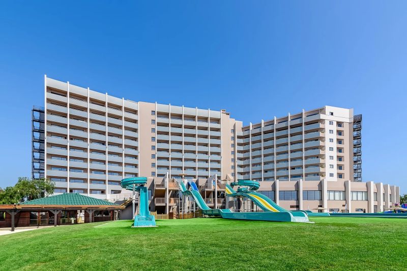 Jupiter Albufeira Hotel - Family & Fun - All Inclusive - Albufeira 1